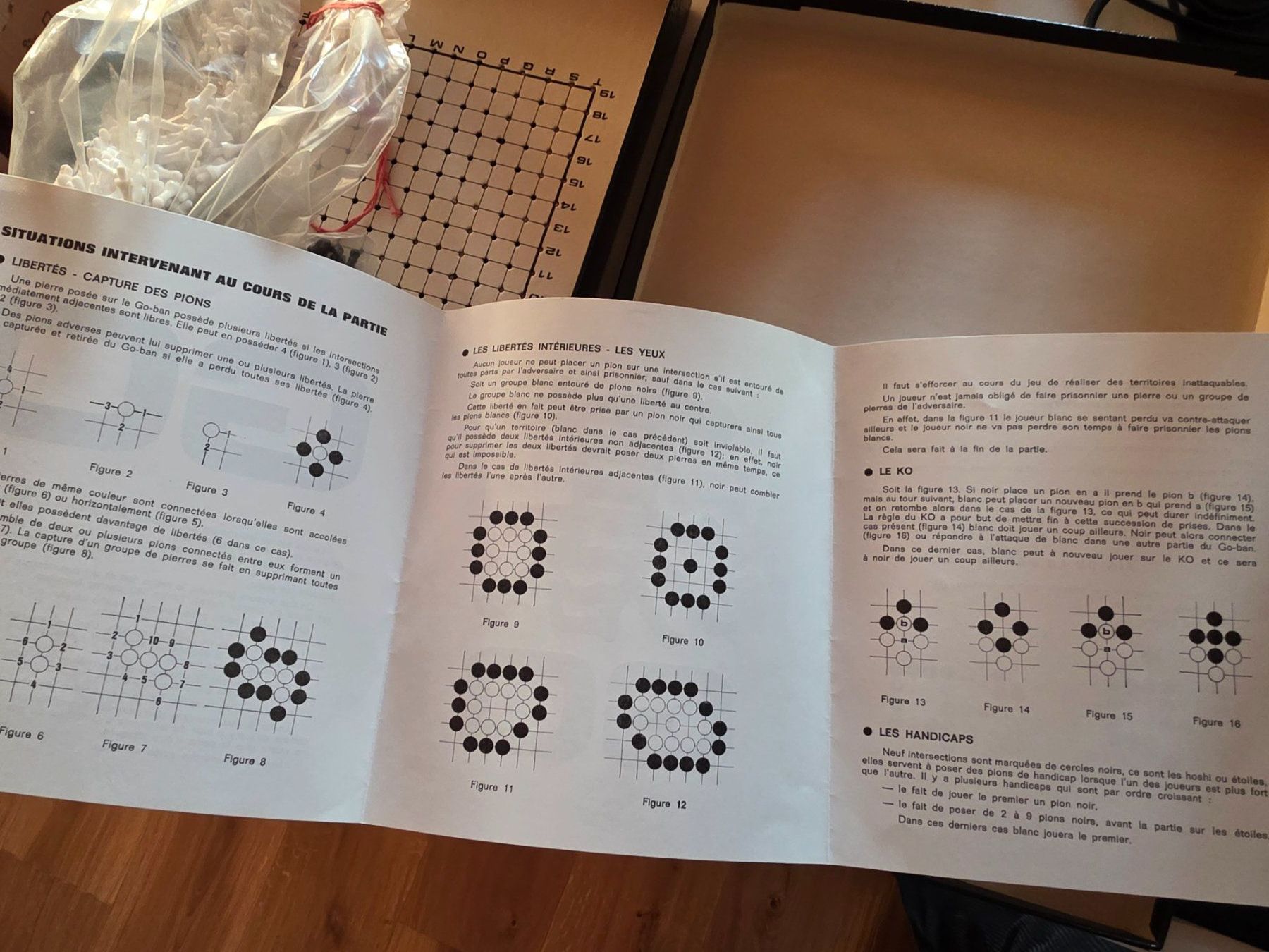 Spiele: Gesellschaftsspiel GO Spiel Brettspiel französisch – Gebraucht aus Walterswil BE von Lonitti 5