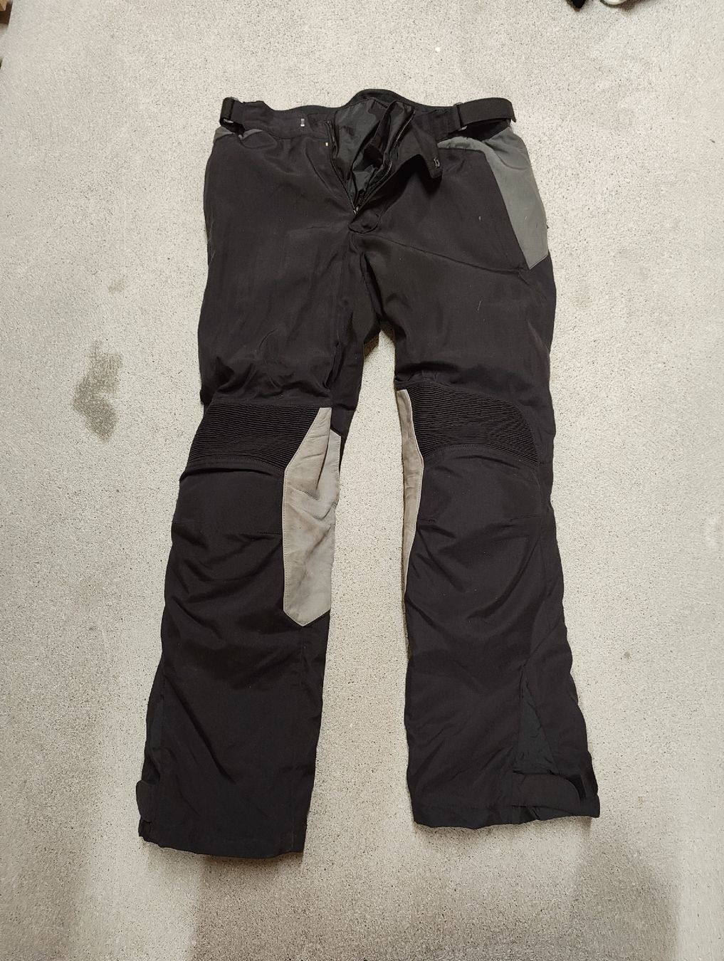 BMW Lotti di vestiti: BMW Motorrad Anzug Hose & Jacke – Usato da Wabern venduto da lo.thi 1