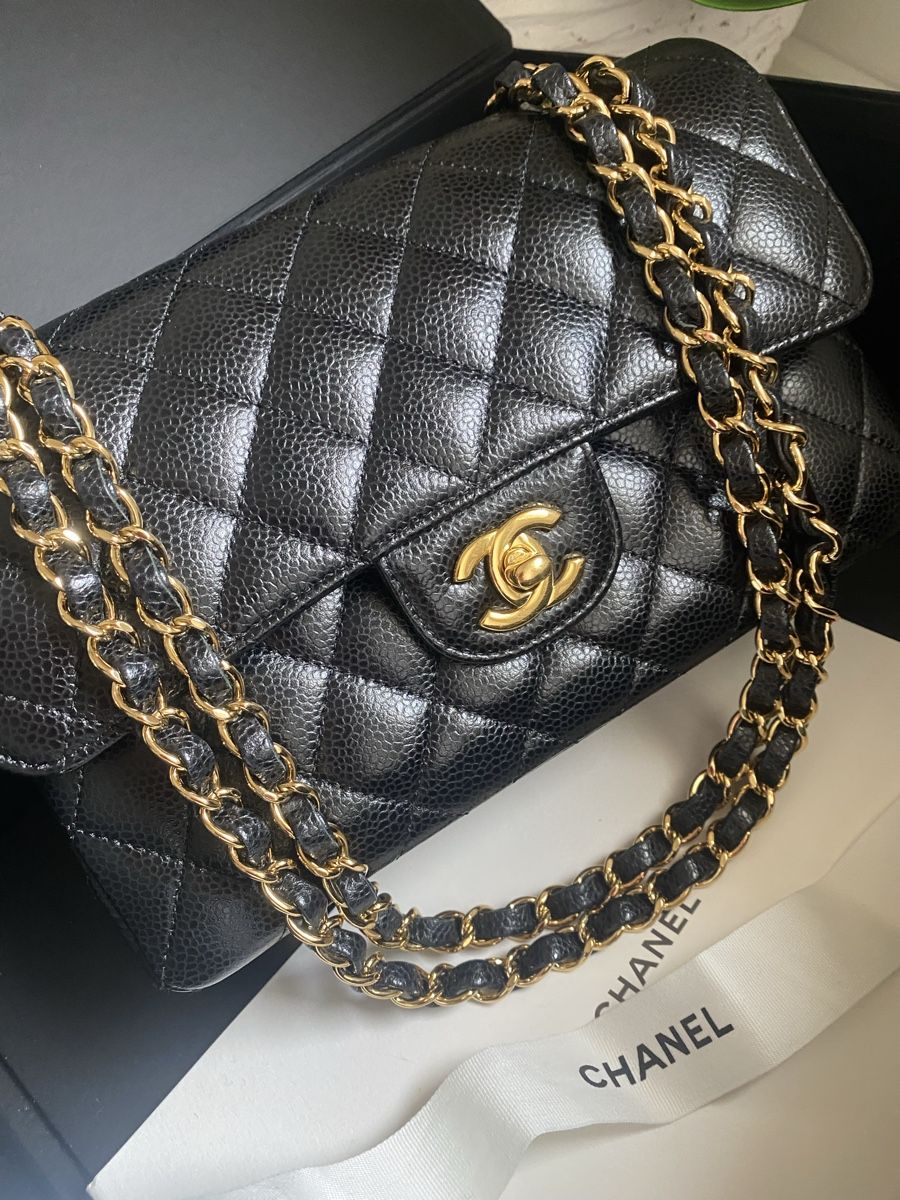 Chanel Altro in  Abbigliamento & Accessori: Sac chanel timeless small caviar black like new – Nuovo (secondo la descrizione) da Bussigny venduto da tmu_8p2m 4