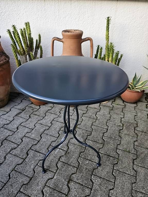 Set di tavolo e panche: Bistrotisch 2 Stühle Gartentisch – Usato da Villnachern venduto da hasta08 3