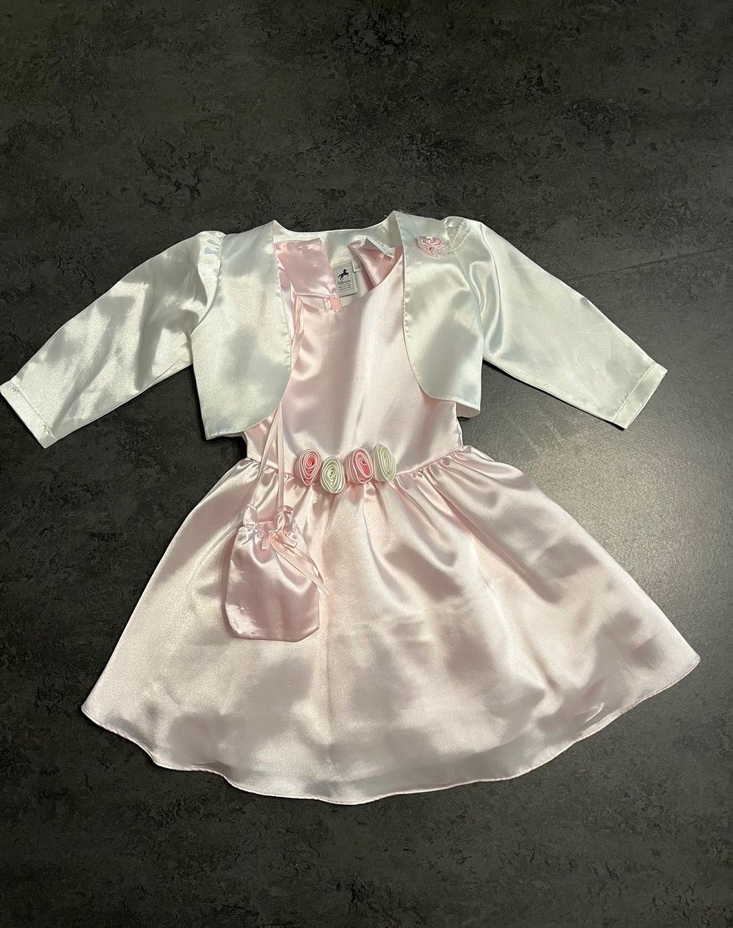 Vestiti & Gonne: Schönes Kleid – Nuovo e nell'imballaggio originale da Zürich venduto da Maria_Felicina 1