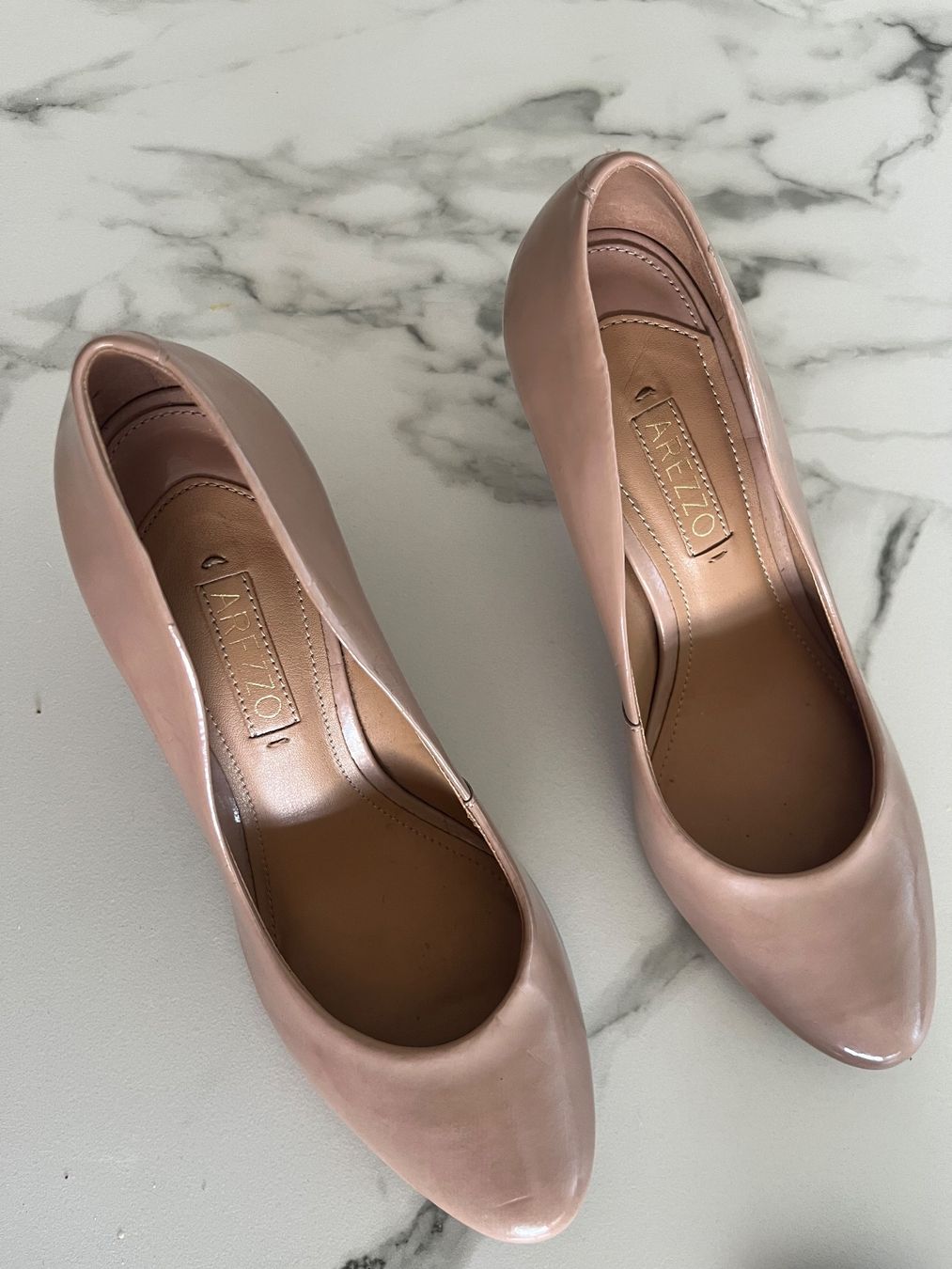 Scarpe da donna: Beige Pumps aus Leder – Usato da Lenzburg venduto da BMK. 6