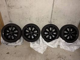 Pneu 205/45 R17