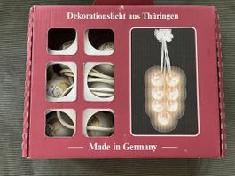 Dekorationslicht - Weihnachts-Kugeln mit Lichterkette
