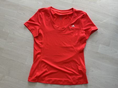 Sportshirt von Adidas, orange, Gr. M