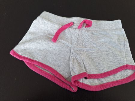 Mädchenshorts Gr. 98 BON SPORTS grau rosa