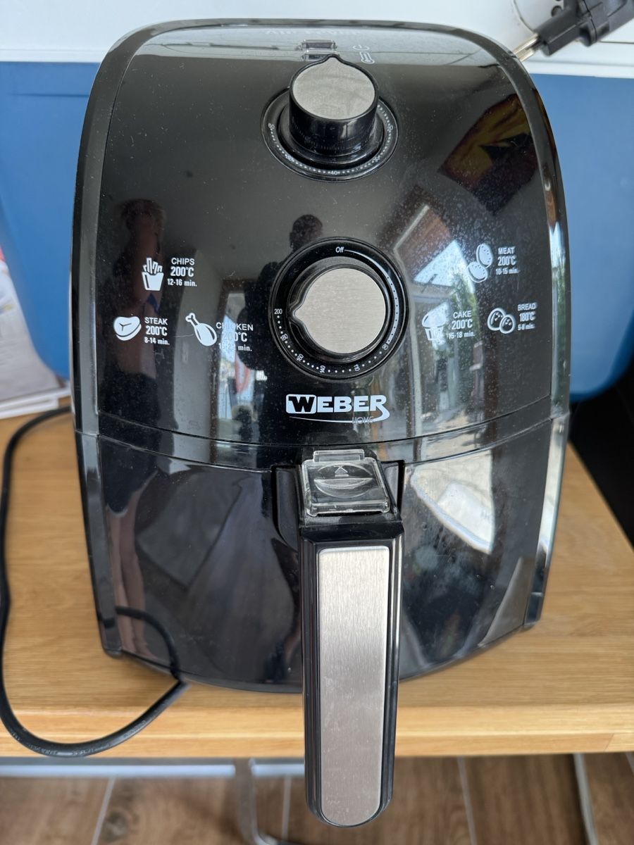 Weber Küchengeräte: Weber Heissluftfritteuse wie neu – Gebraucht aus Unterkulm von mahu87