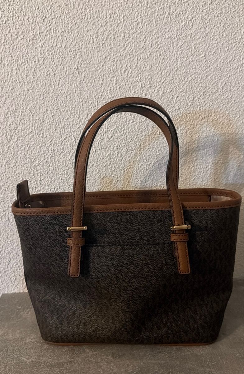 Michael Kors Taschen für Damen: Michael Kors Tasche – Neu (gemäss Beschreibung) aus Seuzach von aes_xj6f 1