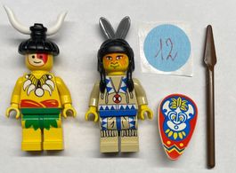2 Lego Indianerfiguren mit Zubehör