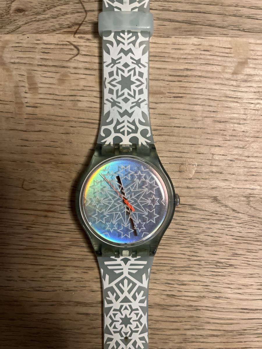 Swatch Montres: Swatch GOD JUL - X-Mas Special 2016 – D'occasion à Horgen par James2002 1