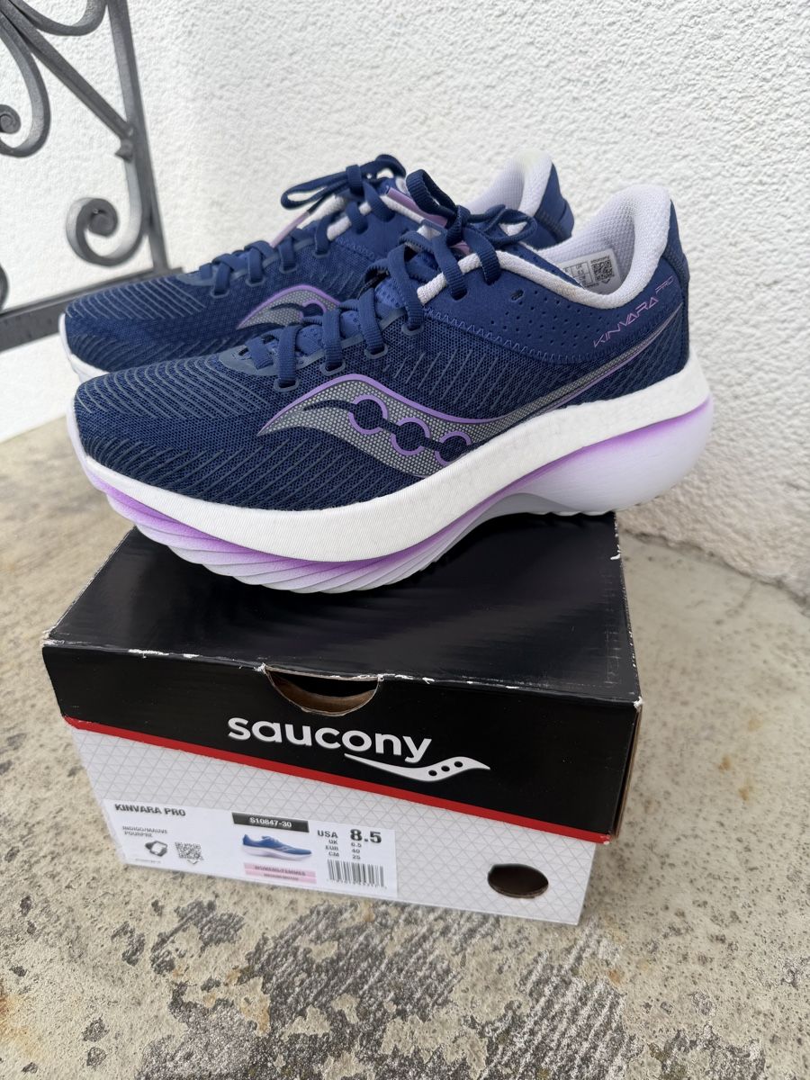 Saucony Damenschuhe: Saucony Kinvara Pro Running Shoe – Neu (gemäss Beschreibung) aus Zürich von agichristine