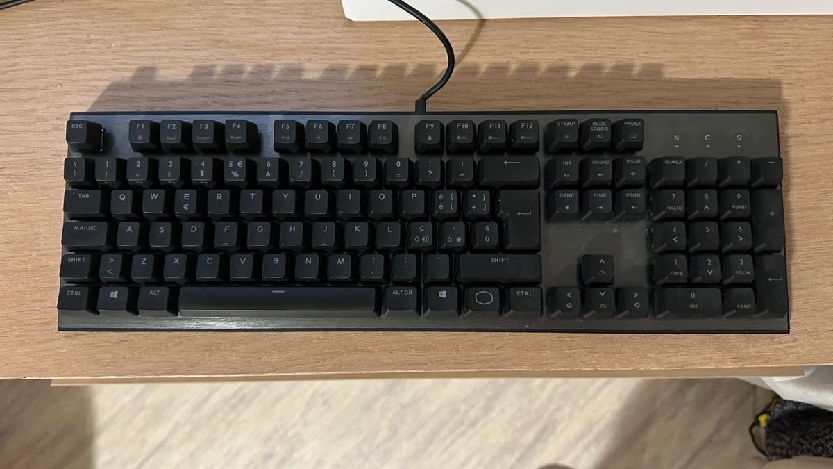 Tastiere: Cooler Master CK550 Tastatur – Usato da Gordola venduto da EleSecondHand-TCG
