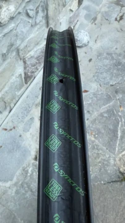 Pneumatici & Ruote complete: Syncros Revelstoke 1.5 29”, New – Nuovo (secondo la descrizione) da Troistorrents venduto da mor_p5rv 4
