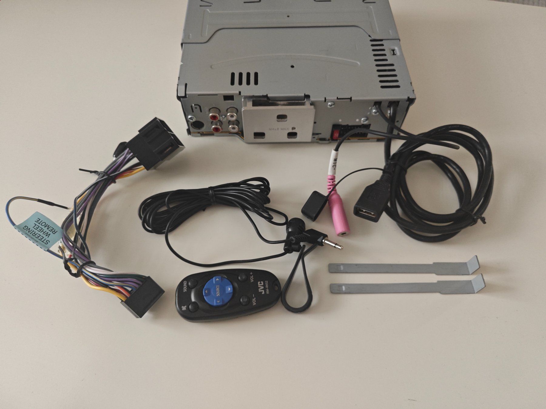 JVC Radios: JVC KD-X50BT / Autoradio mit Bluetooth – D'occasion à Baden par aloha_1 8