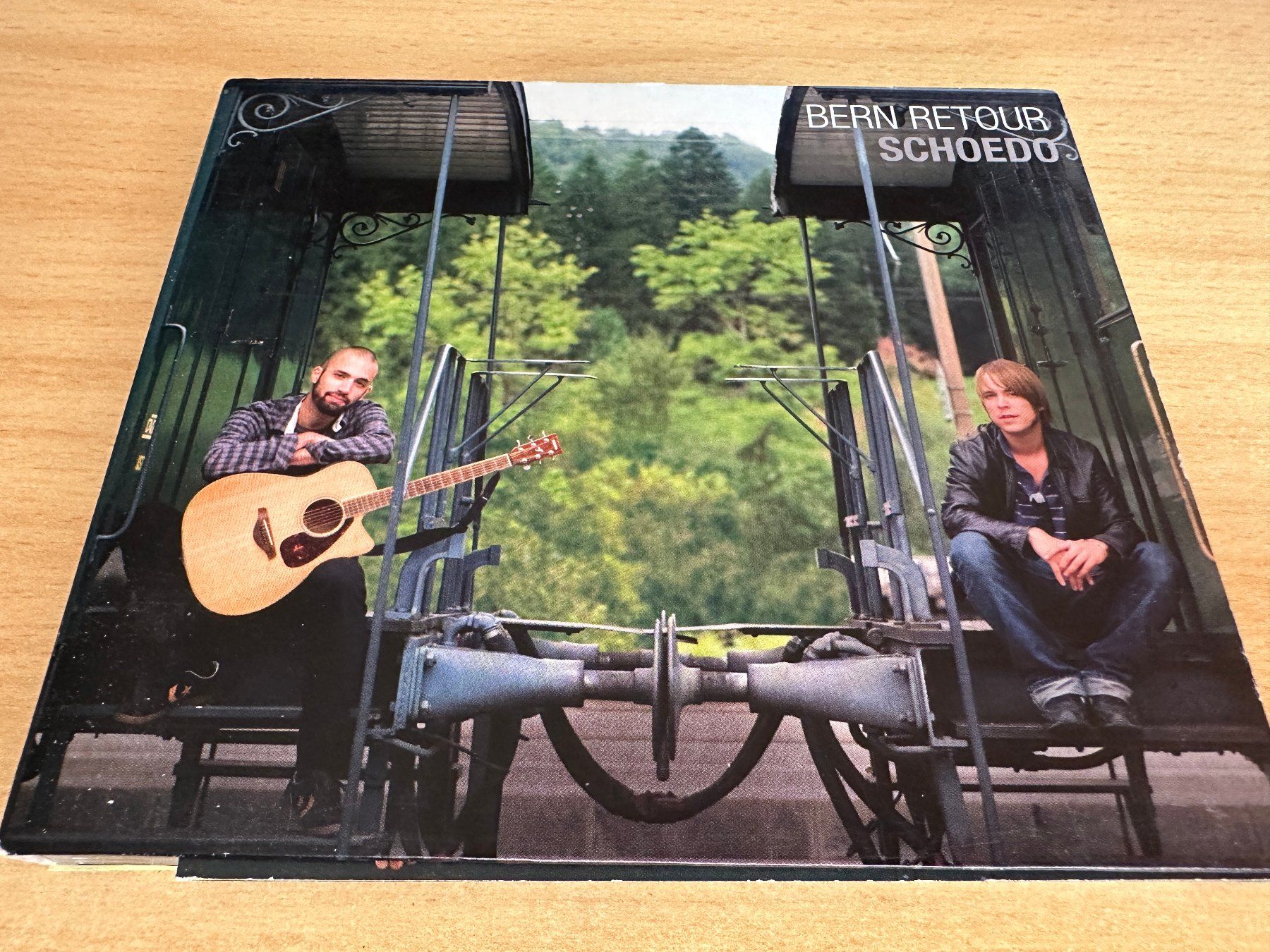 CD: Schoedo – Bern Retour – Usato da Rikon im Tösstal venduto da Alpenmutz