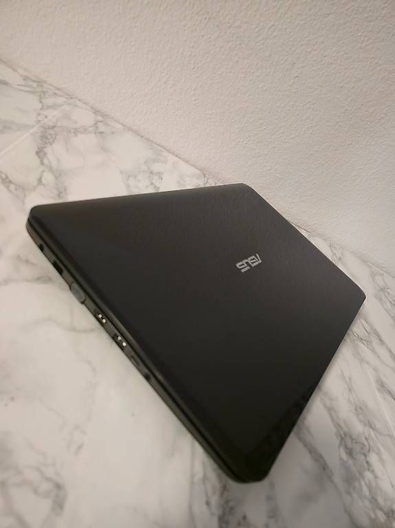 Asus Notebook: ASUS - Intel i3 - 16GB RAM - SSD - HDD – Usato da Renens VD venduto da MTD2211 4