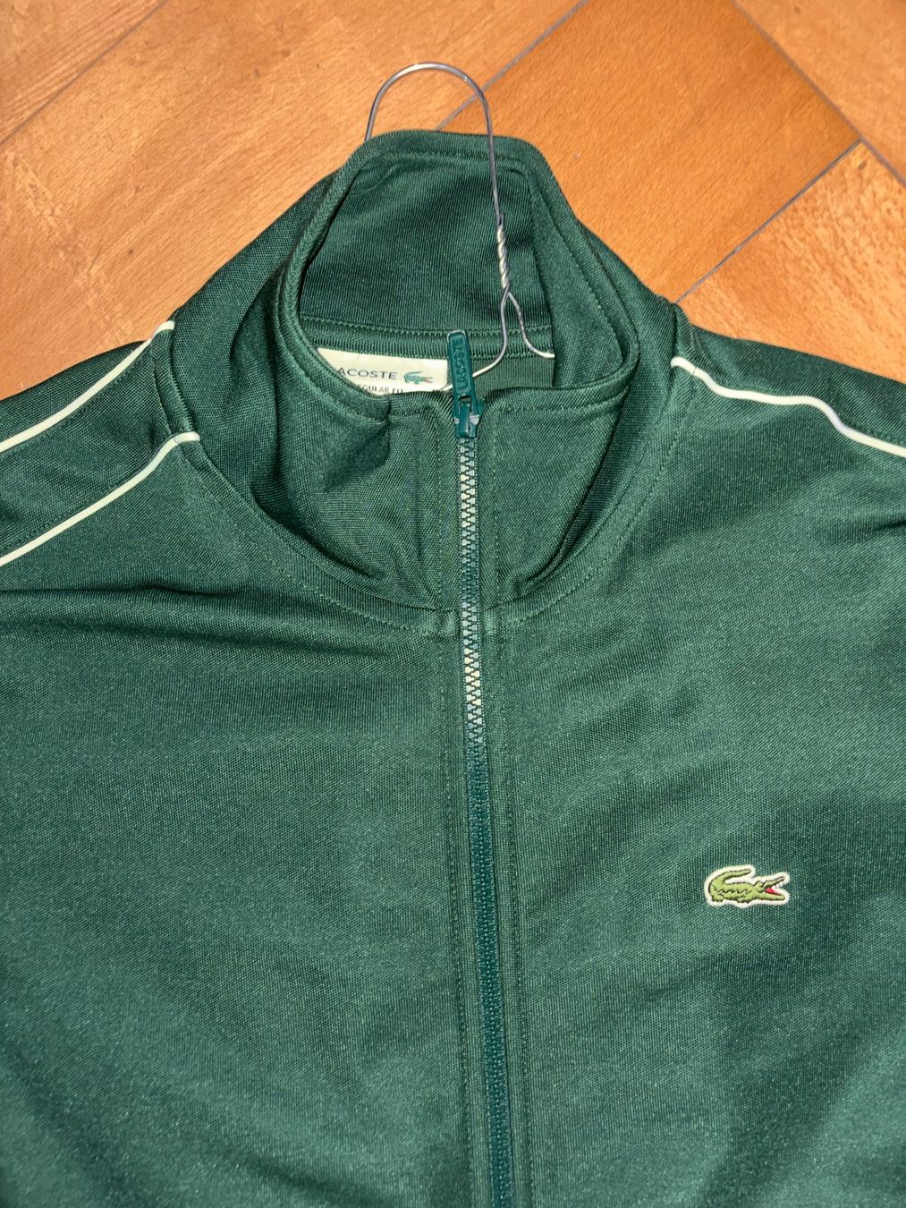 Lacoste Jacken: Lacoste Trainerjacke Dunkelgrün – Gebraucht aus Zürich von LinoBossi 1