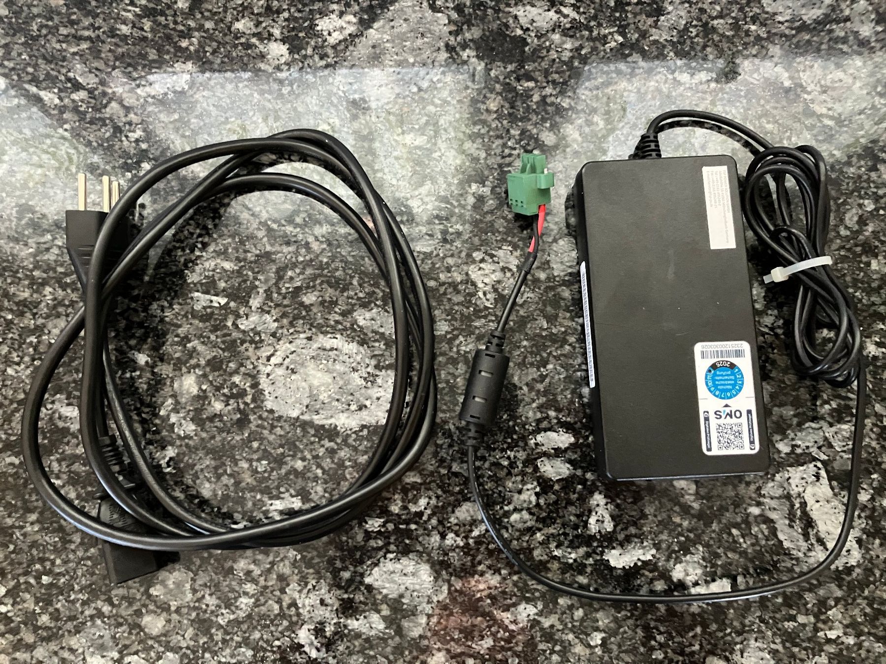 PCs: Nuvo Industrie PC – Gebraucht aus Riedholz von mastercom 8