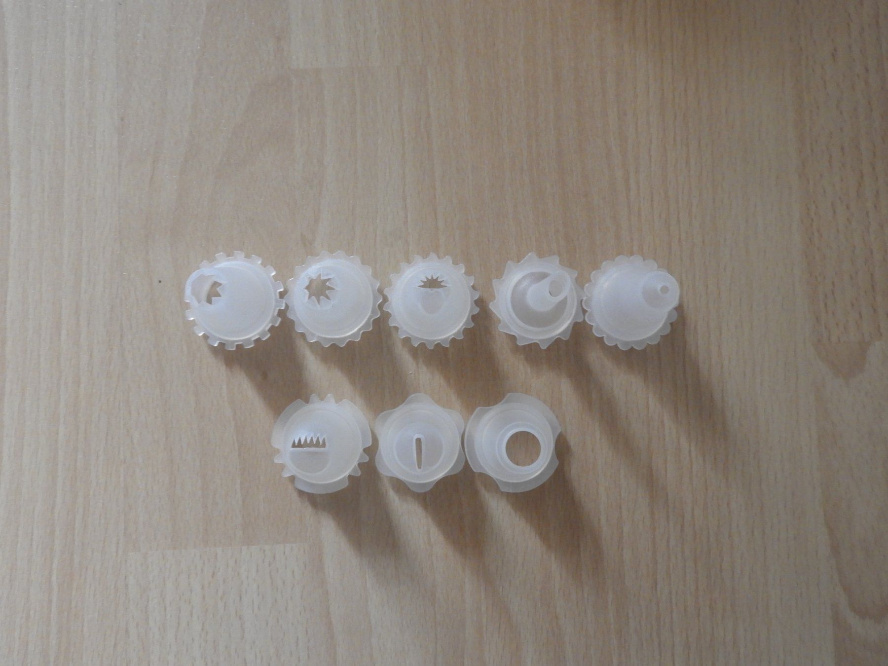 Tupperware Contenitori & Simili: Poche à douille Tupperware - Boule décor – Usato da Dombresson venduto da sev_bsb8 6