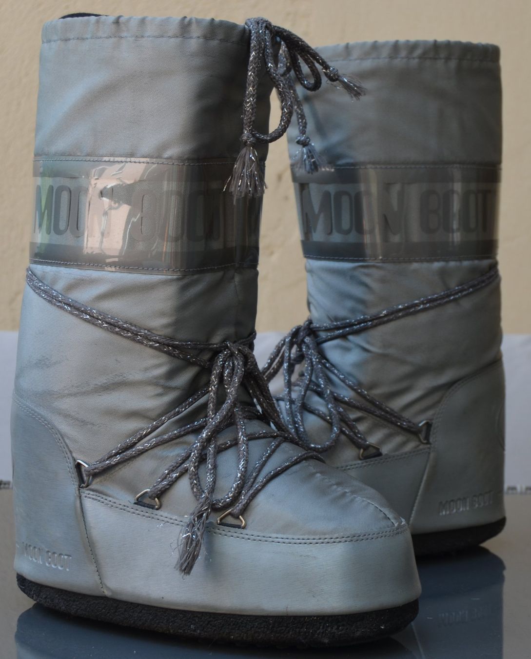 Moon Boot Herrenschuhe: Boots / bottes Moon Boot The Original 39-41 – Gebraucht aus Collonges von arashee 3