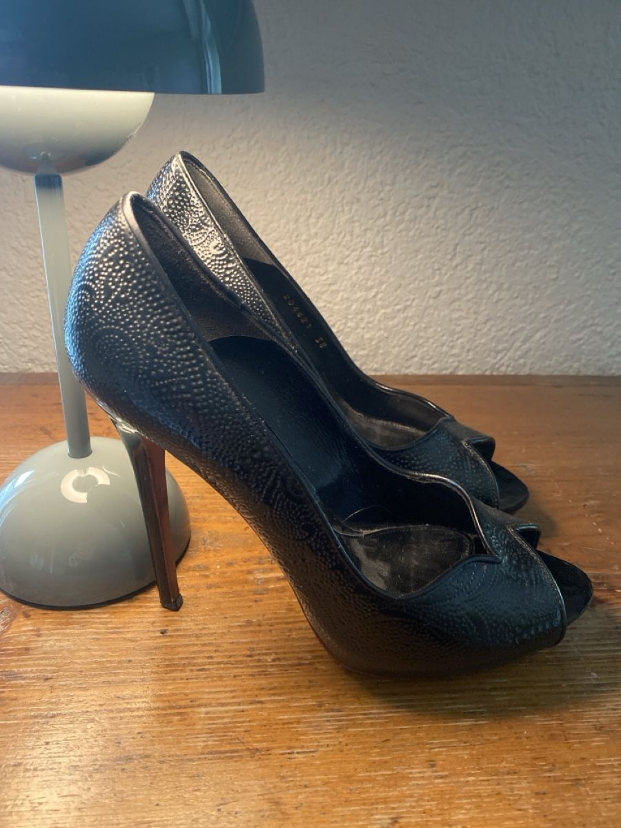 Alexander Mcqueen Scarpe da donna: Alexander McQueen Schuhe Gr 38 – Usato da Lenzburg venduto da Gardenia2010 3
