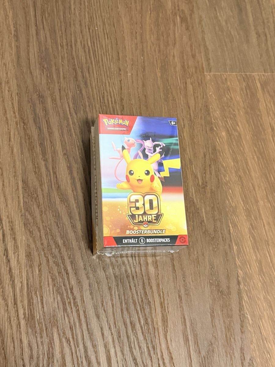 Pokémon Carte collezionabili: 30th celebration Booster Bundle DE  – Nuovo e nell'imballaggio originale da Kriens venduto da MM_FashionFusion