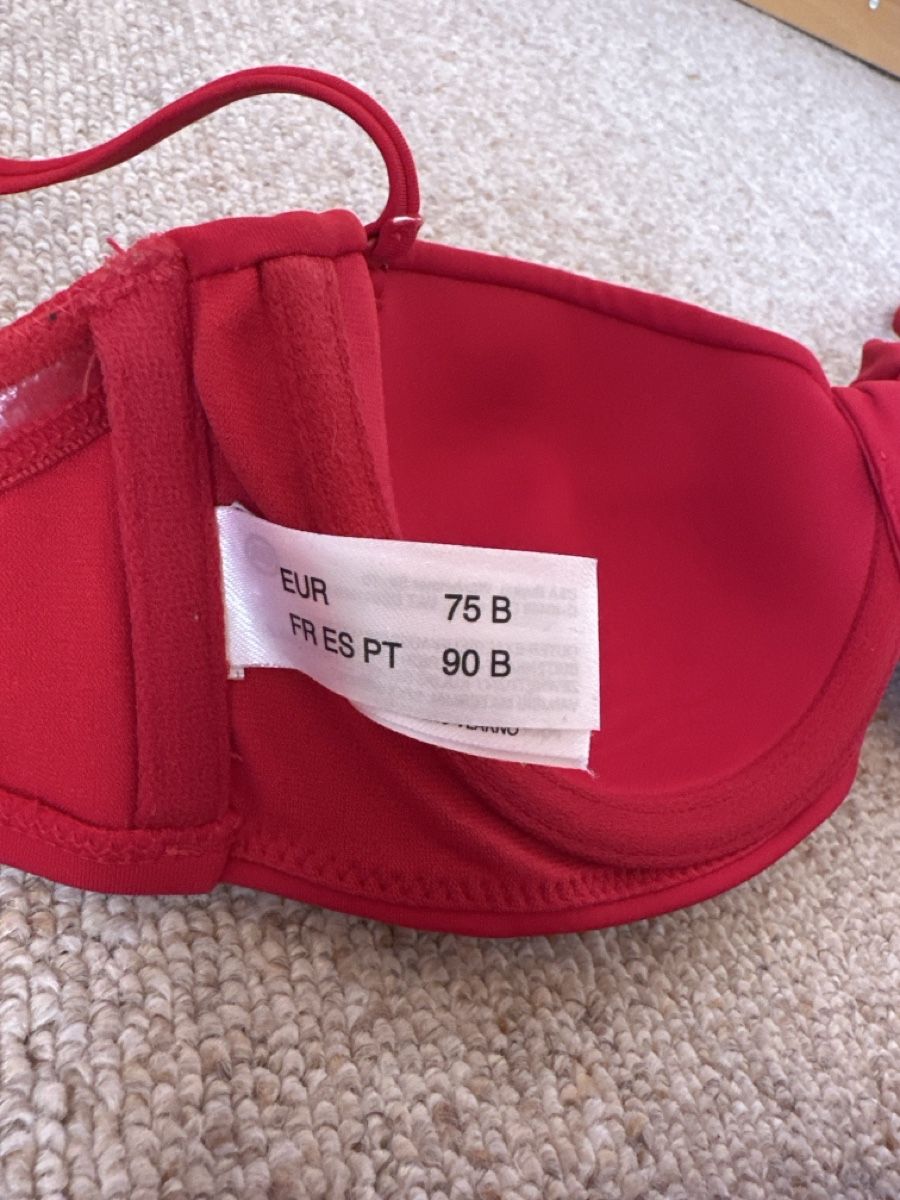 C&A Costumi da bagno & Bikini: Roter Bikini C&A Grösse 75B / 36 – Usato da Buchs AG venduto da tifena 2