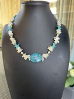 Halskette Muscheln, Perlen, Turquoise, Versteinerte Seelilie