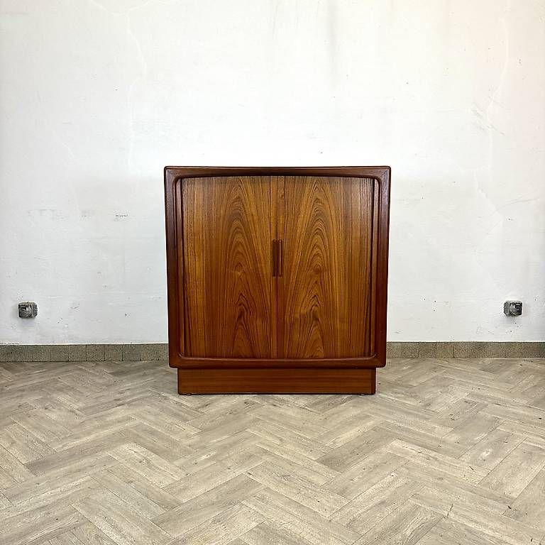 Cassettiere: Mid Century teak Sideboard by H.P. Hansen – Usato da basel venduto da vintory.ch