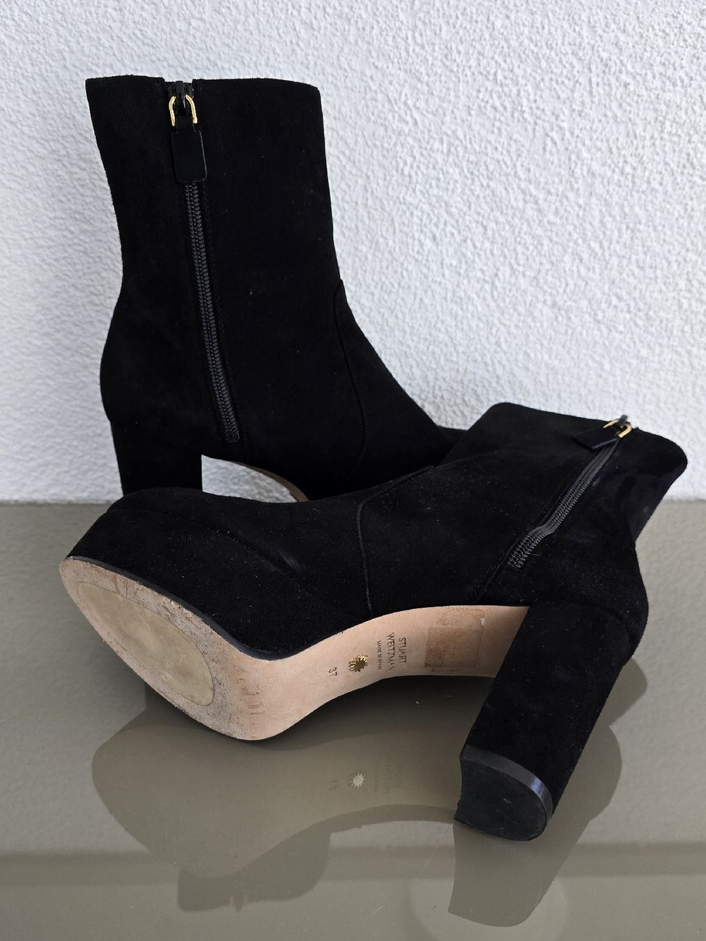 Stuart Weitzman Scarpe da donna: Stiefelette Stuart Weizmann 37 schwarz Wildleder – Nuovo e nell'imballaggio originale da Untereggen venduto da cla_kb2w 3