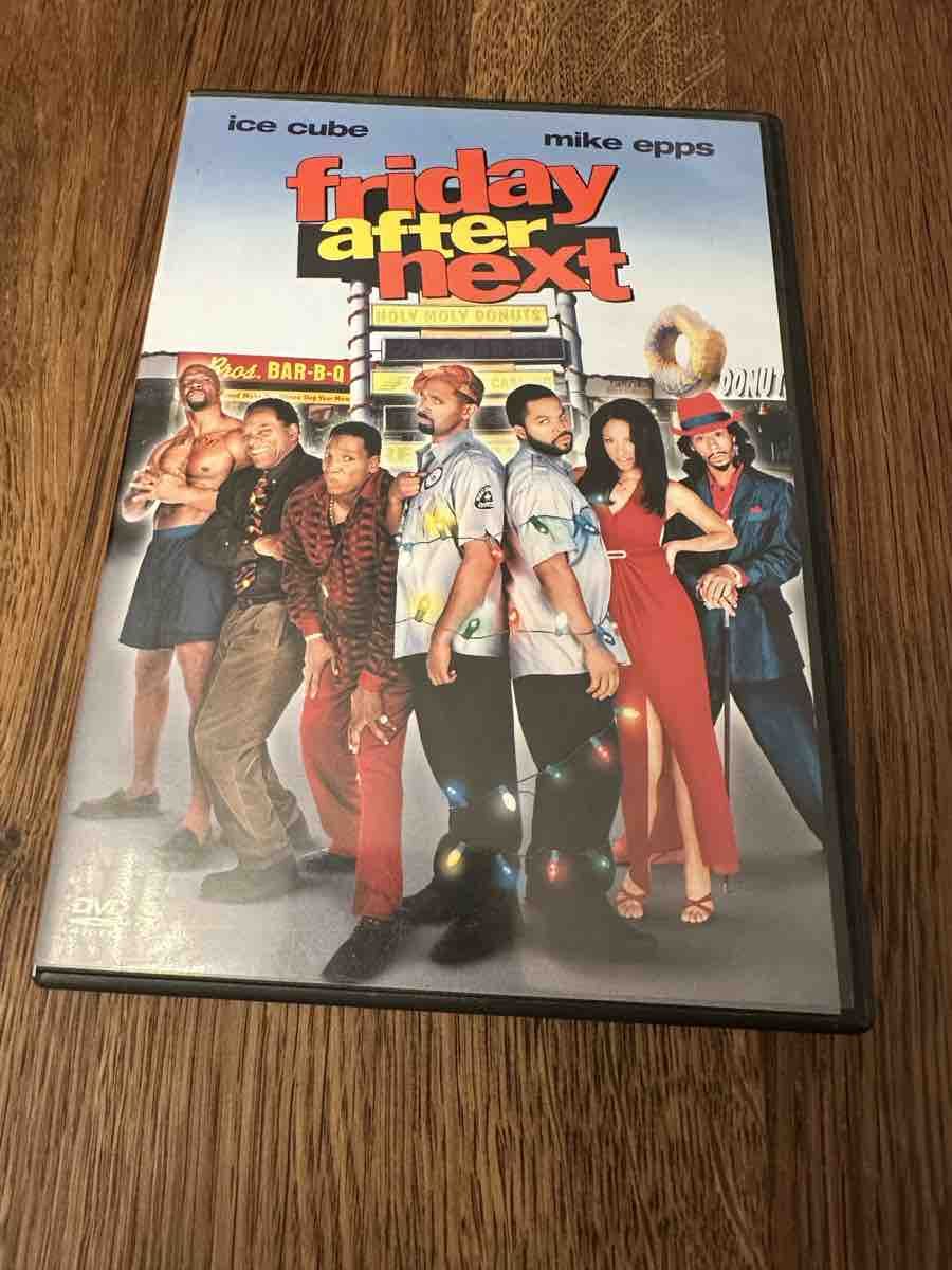 Tutti i DVDs: DVD Friday After Next mit Ice Cube – Usato da Worb venduto da Microbio