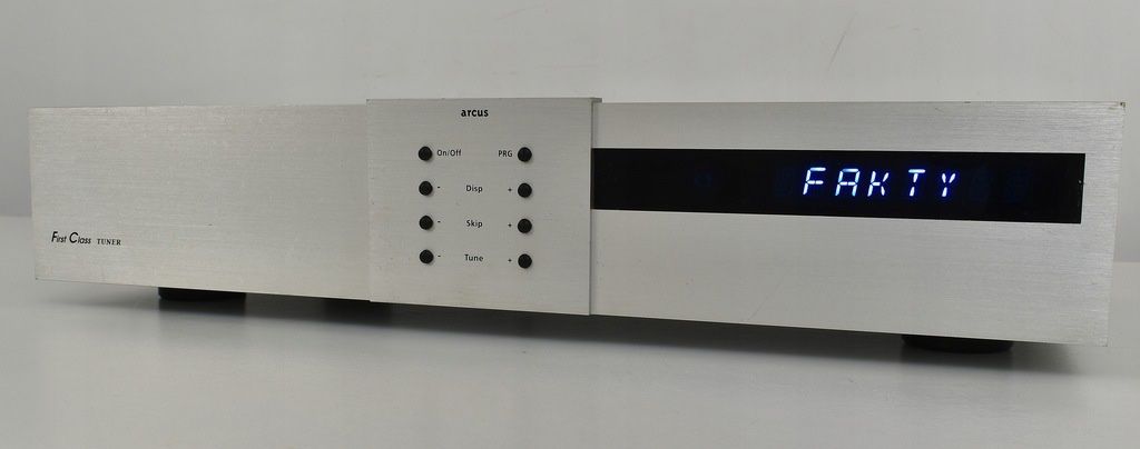 Radios: Arcus  First Class High End Tuner – Gebraucht aus Trimbach von SABO-61 5