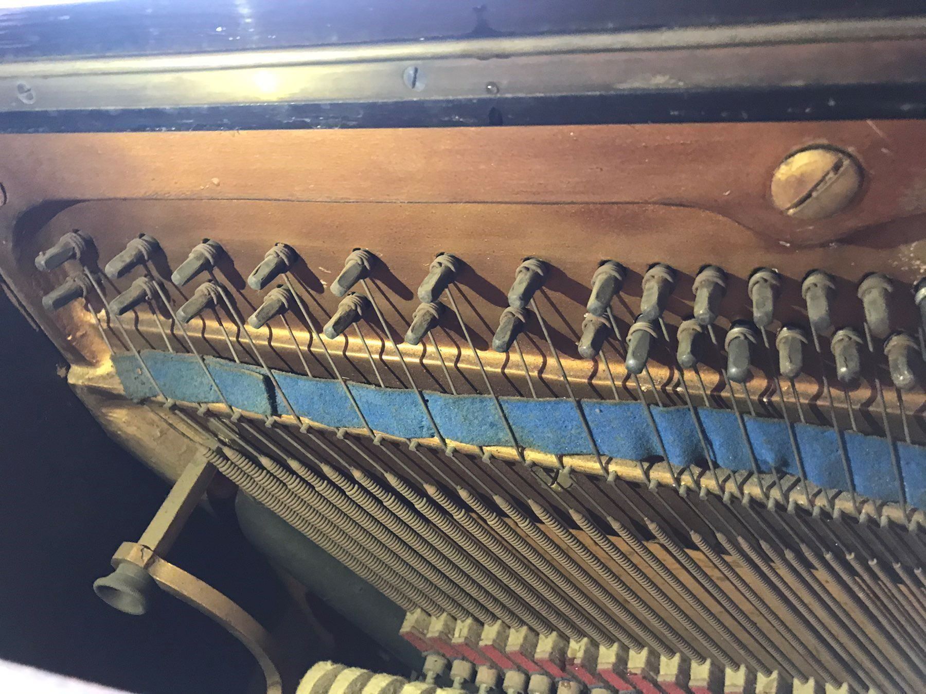 Musikinstrumente: Klavier J. Trost & Co antik bespielbar – Gebraucht aus Frasnacht von Kulturpalast 6