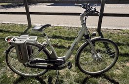 E-Bike Giant silber Damenmodell gebrauchter Zustand