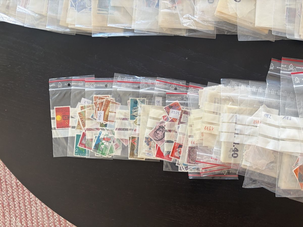 Tous les timbres: Grosse CH-Briefmarkensammlung – D'occasion à Therwil par rubininio 2