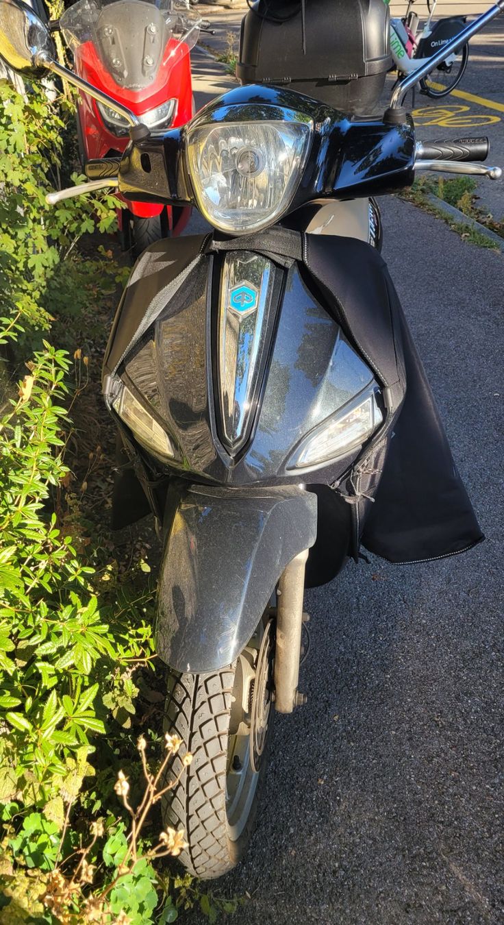 Piaggio Scooter: Piaggio Liberty 125 iGet – Usato da Zürich venduto da nkem13 4