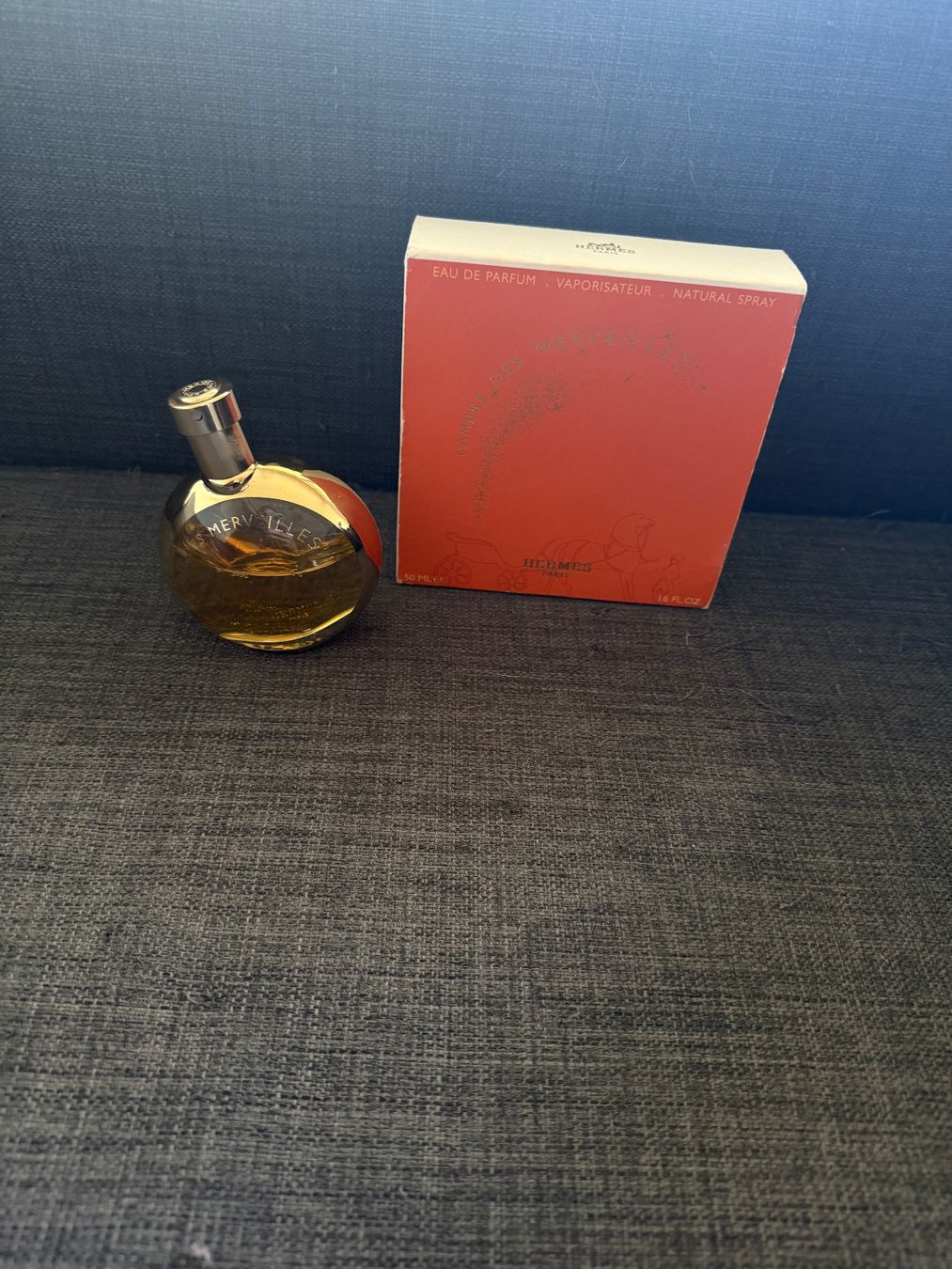 Hermès Profumi & Eau de Toilette: Ambre Des Merveilles 5ml – Usato da Orbe venduto da Sylvie.Lep07