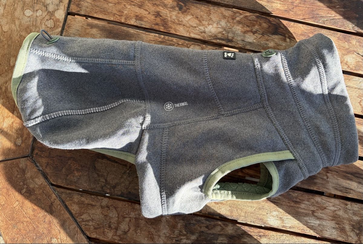 Hurtta Bekleidung: Hurtta Razzle-Dazzle Grösse 25 – Gebraucht aus Gossau ZH von Connybears