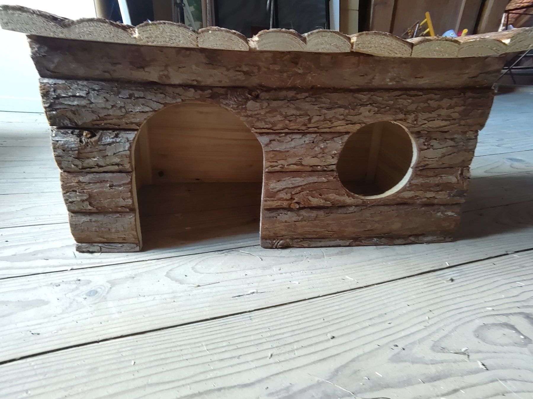 Articoli in legno: Nagetierhäuschen – Usato da Wagenhausen venduto da sar_jz98 2