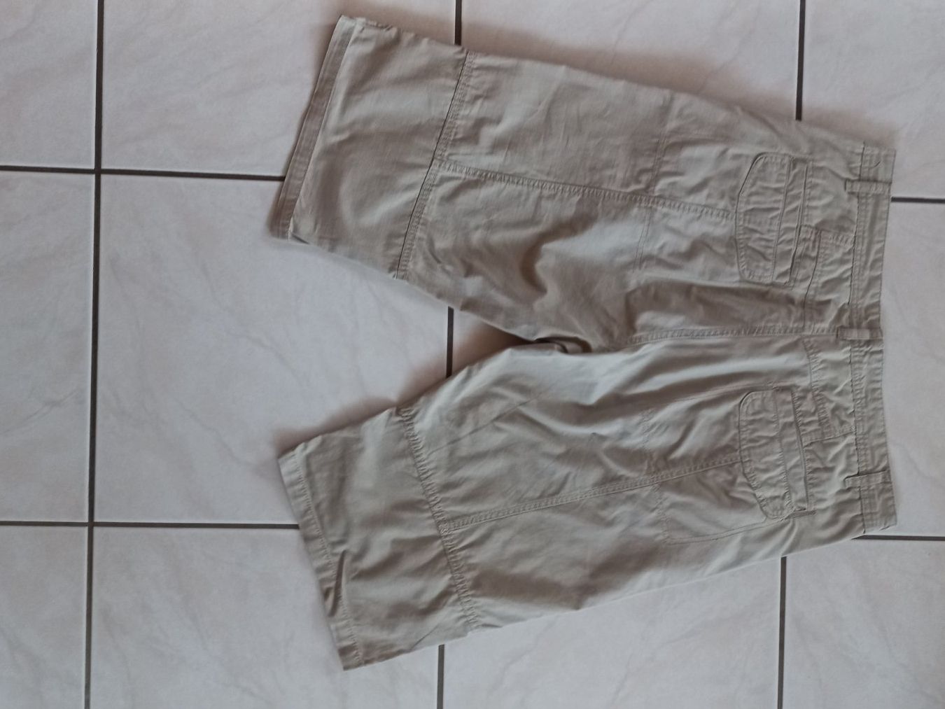 Pantaloni: Herren Charles Vögele Sommer- Hose, Gr. 38, Top – Usato da Winistorf venduto da acreativ4 1