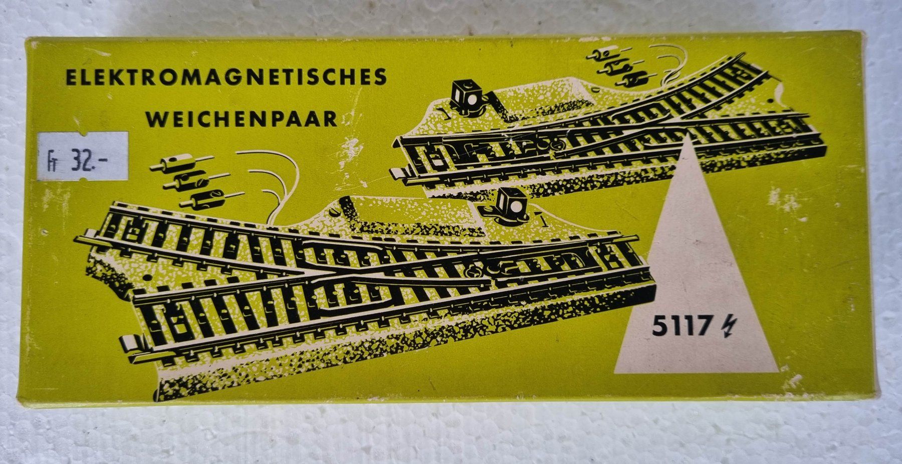 Märklin Modellini di ferrovie: Märklin M-Gleis Weichenpaar el. 5117 – Usato da Ringgenberg BE venduto da burritinio 1