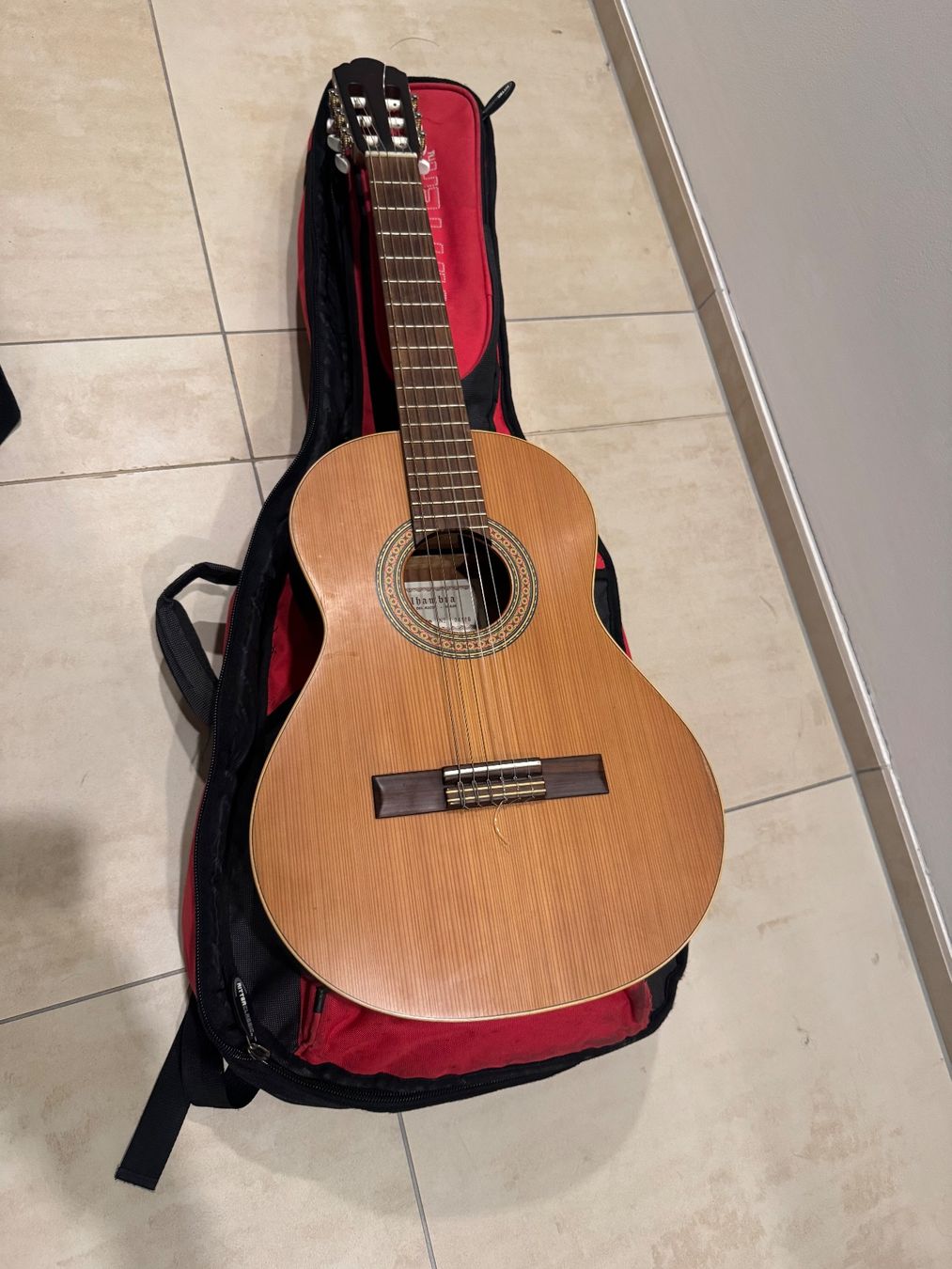Alhambra Strumenti musicali: Alhambra 1P Cadete – Usato da Zürich venduto da Drex47