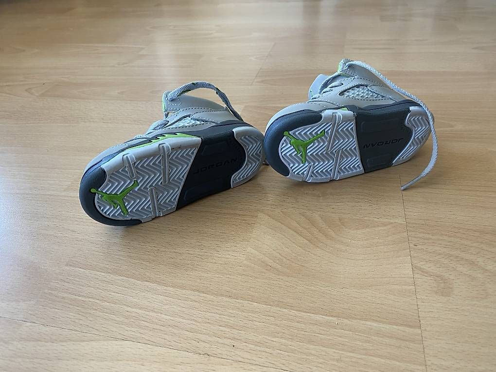 Scarpe per ragazzi: Baby Schuhe GR.22 – Usato da Zürich venduto da ER- 2