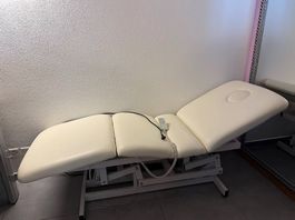 Kosmetikliege - Massageliege -Tattooliege