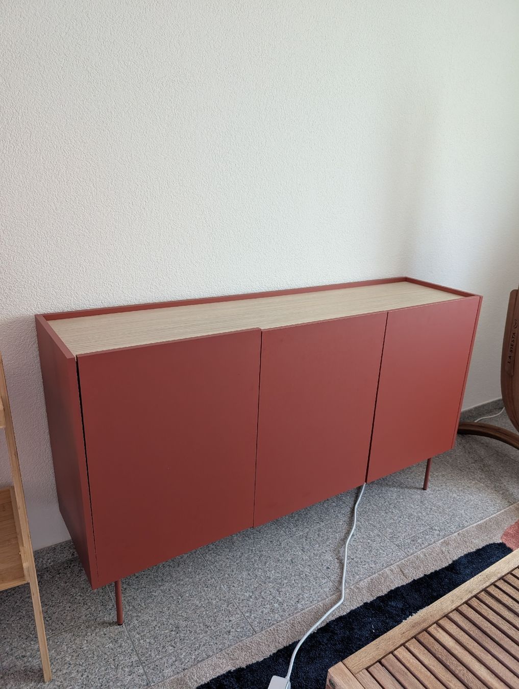 Kommoden: 3-türiges Sideboard in Backsteinrot – Gebraucht aus Wittenbach von cikali