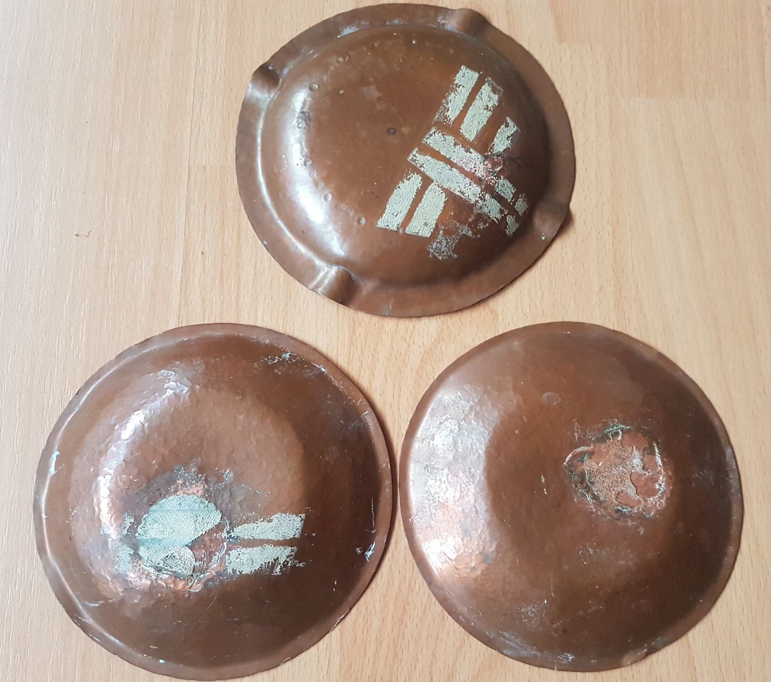Portacenere: 3 KUPFER-ASCHENBECHER / TELLER – Usato da Sax venduto da prinzenrollen 3
