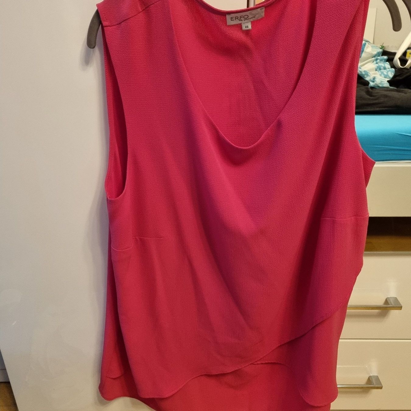 T-Shirts: Pinkiges edles T-Shirt Gr. 46 – Gebraucht aus Zug von puzzle73 1