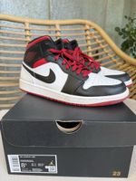 NIKE AIR JORDAN 1mid Grösse 42