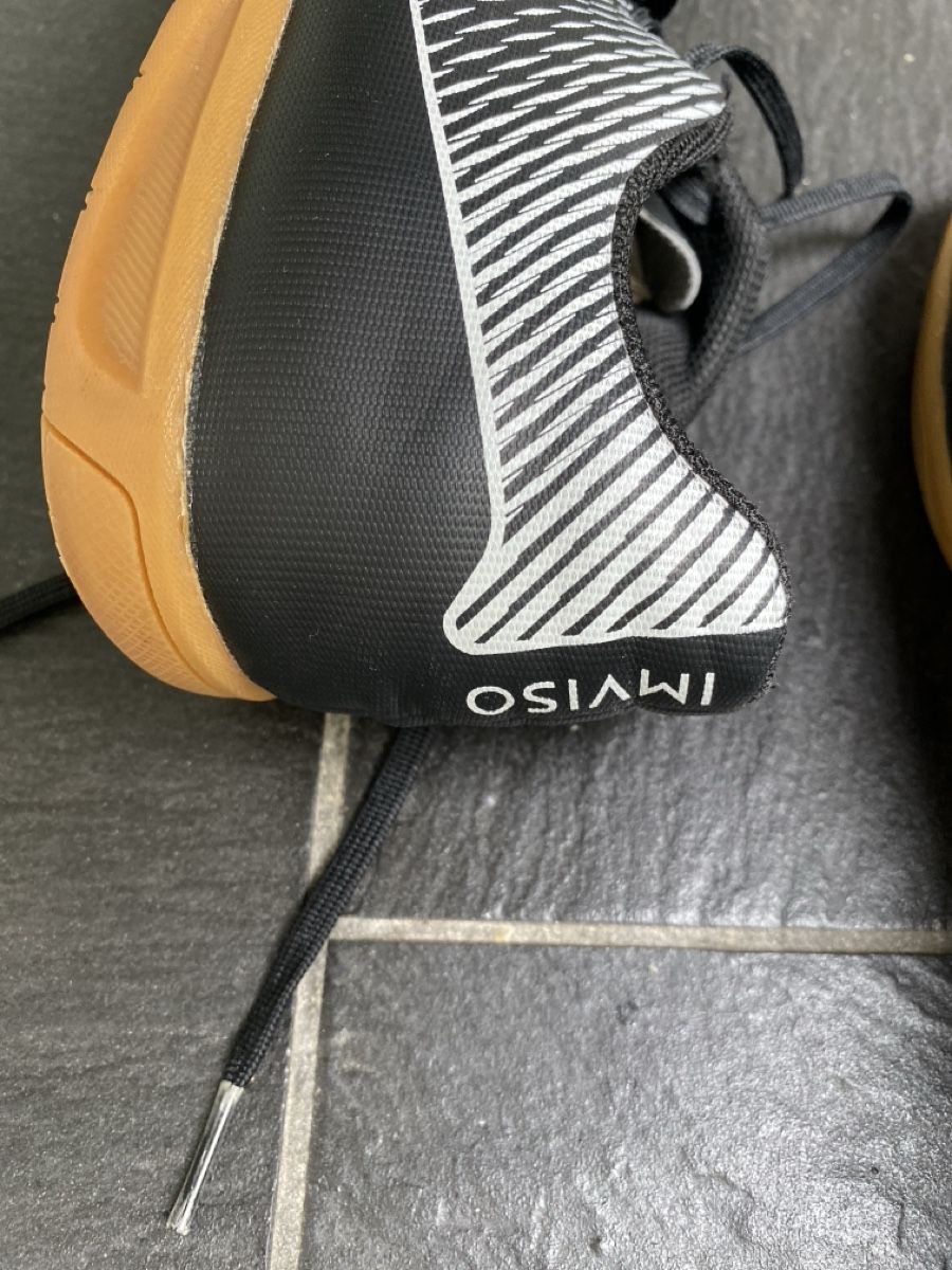 Decathlon Scarpe da uomo: Hallenturnschuhe Grösse 42 – Usato da Basel venduto da lxbsl 2