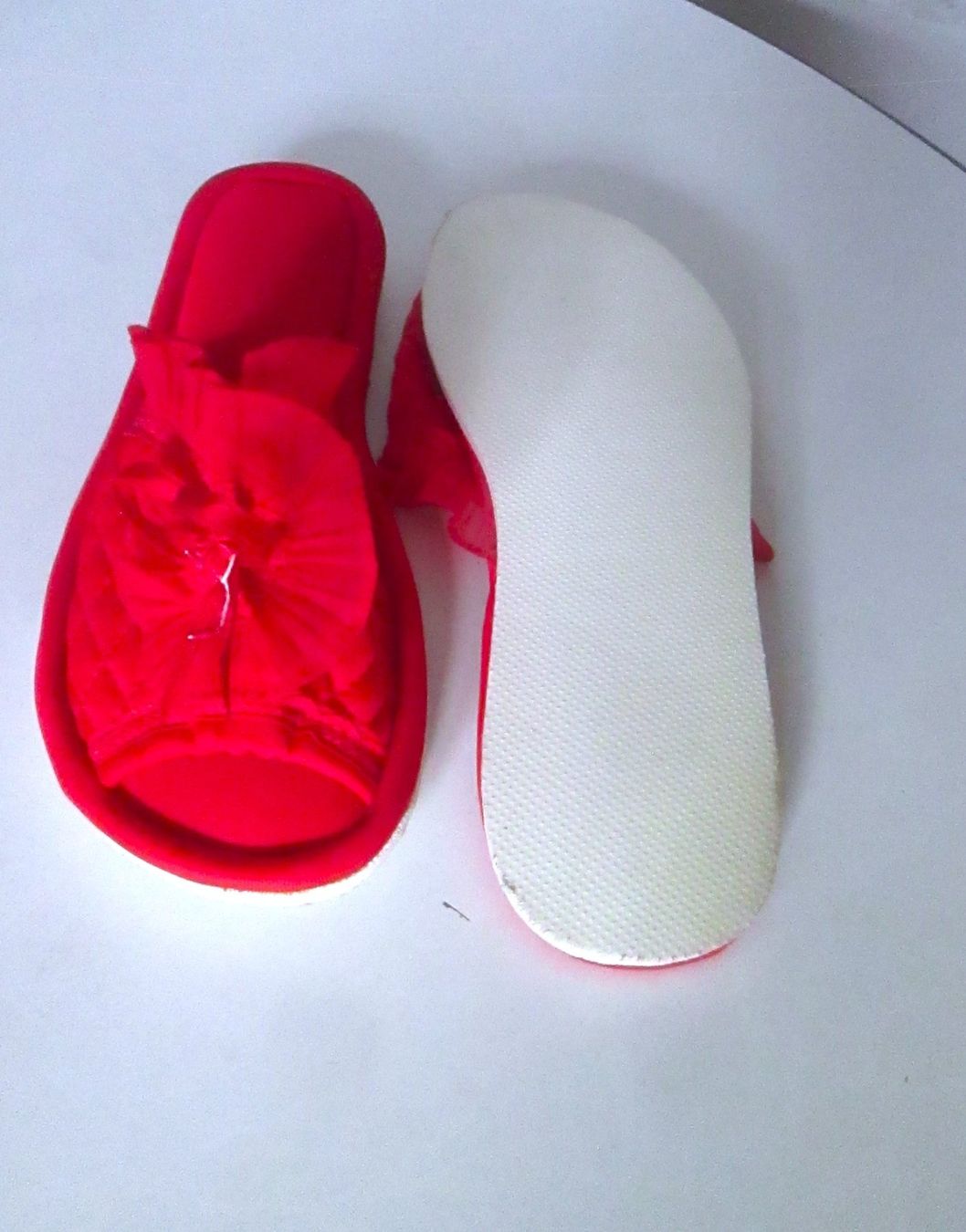 Scarpe da donna: Hausschuhe aus Stoff, Größe 39/40 – Usato da Sementina venduto da babucia 1